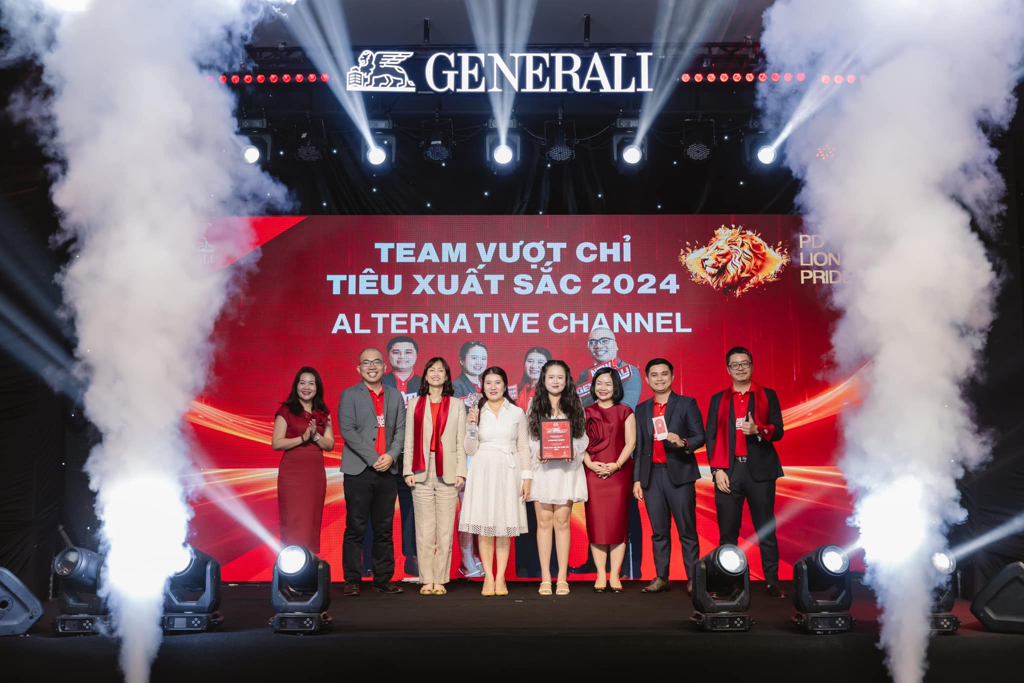Team Vượt Chỉ Tiêu Xuất Sắc 2024 Alternative Channel — giải thưởng tập thể Generali Vietnam
